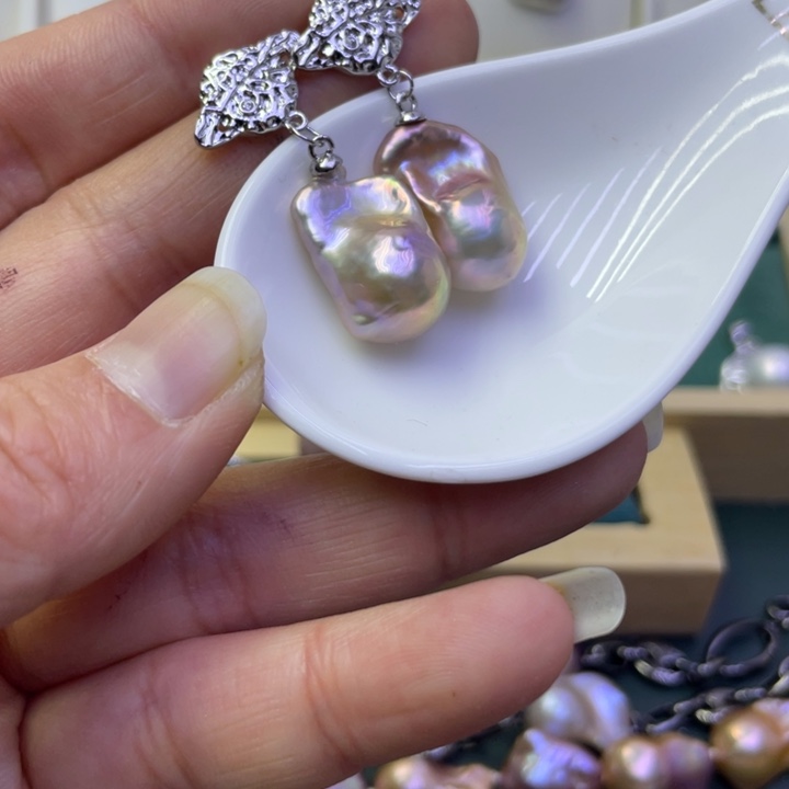 淡水珍珠耳饰合金