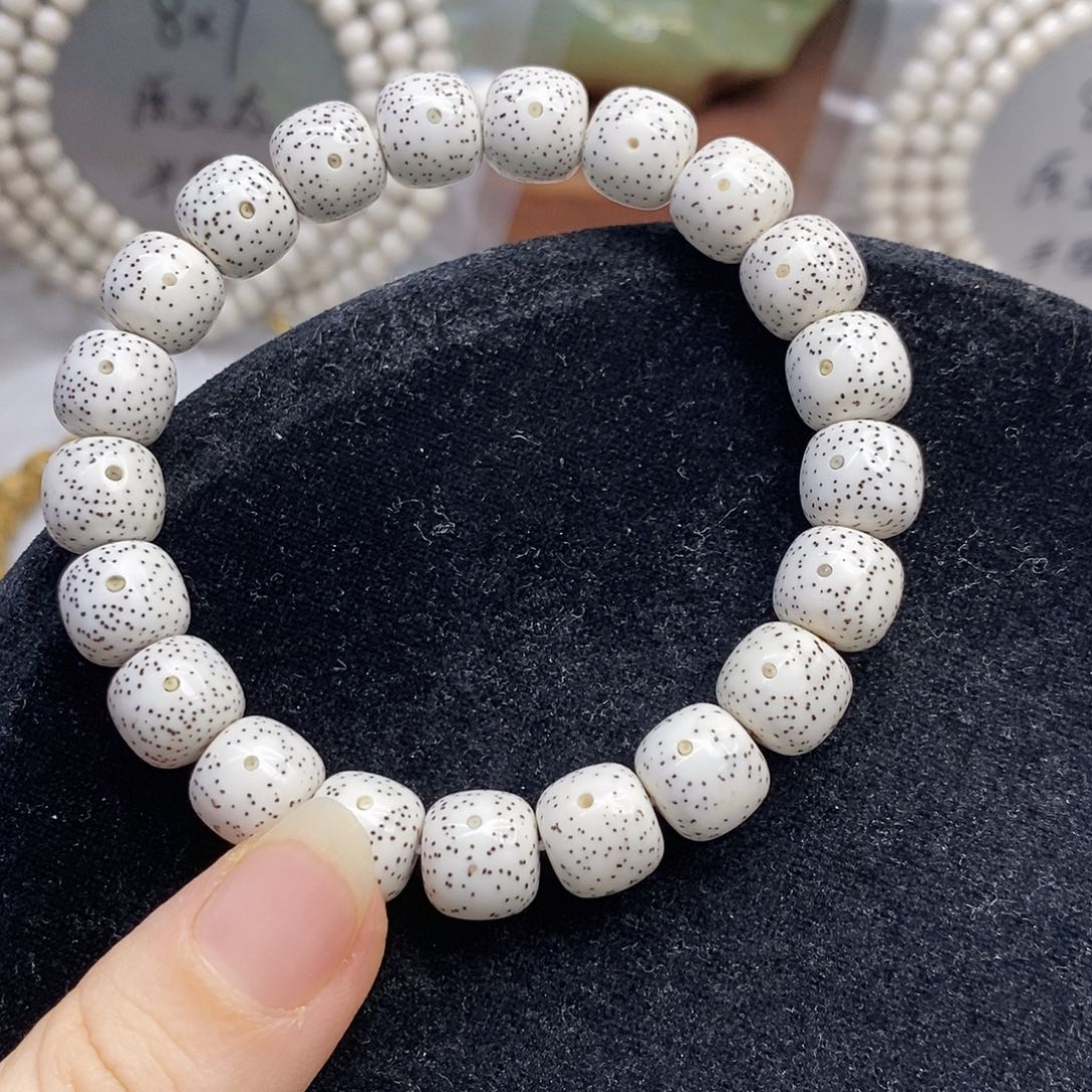 贼***仙星月菩提吊坠10.9原生态牛毛星