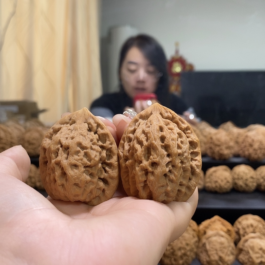 把件文玩核桃38.5金公子有修