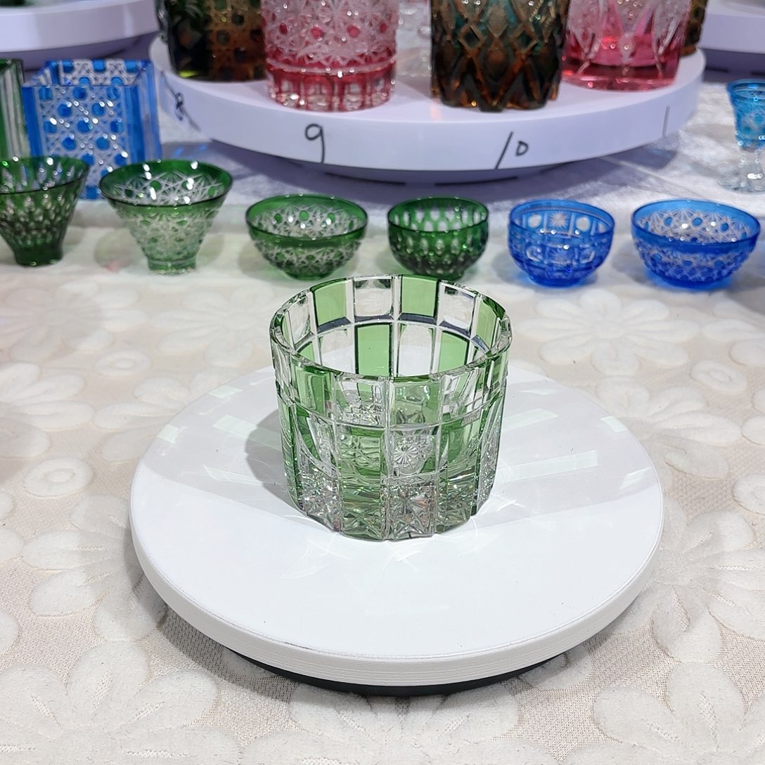 草绿色竹节杯一等品通宝工艺品