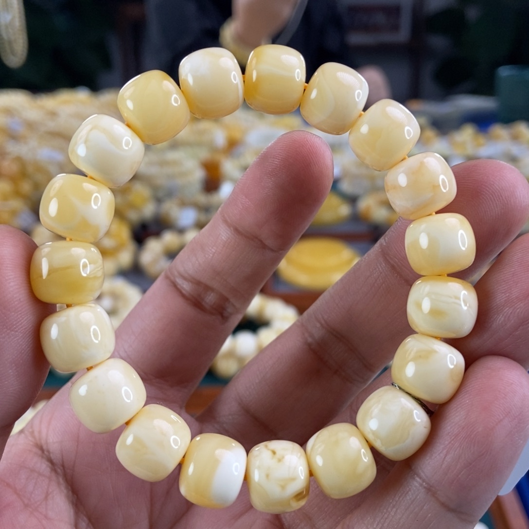 琥珀珠宝奇石未镶嵌11+白花蜡手串17.51