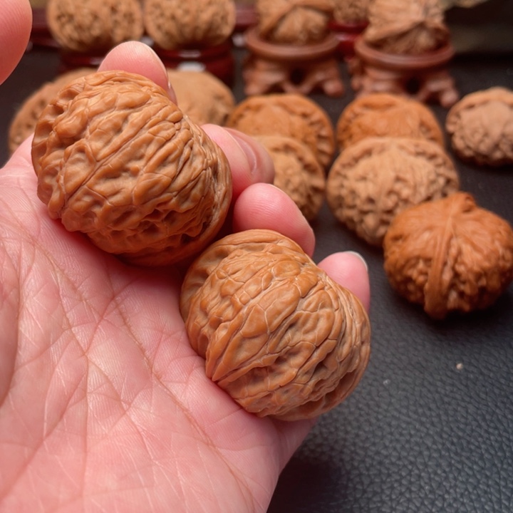 文玩核桃把件南****茜41+矮桩正磨