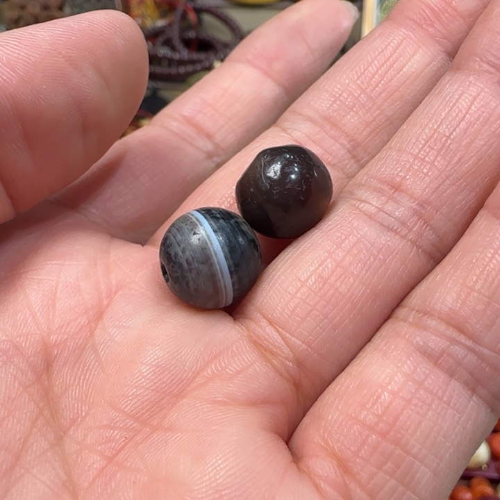 瘦*瓜藏传老物件一对漂亮