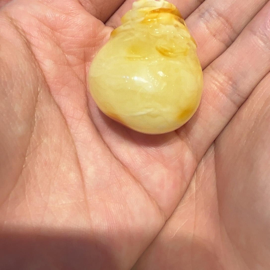 未镶嵌琥珀裸石钱袋