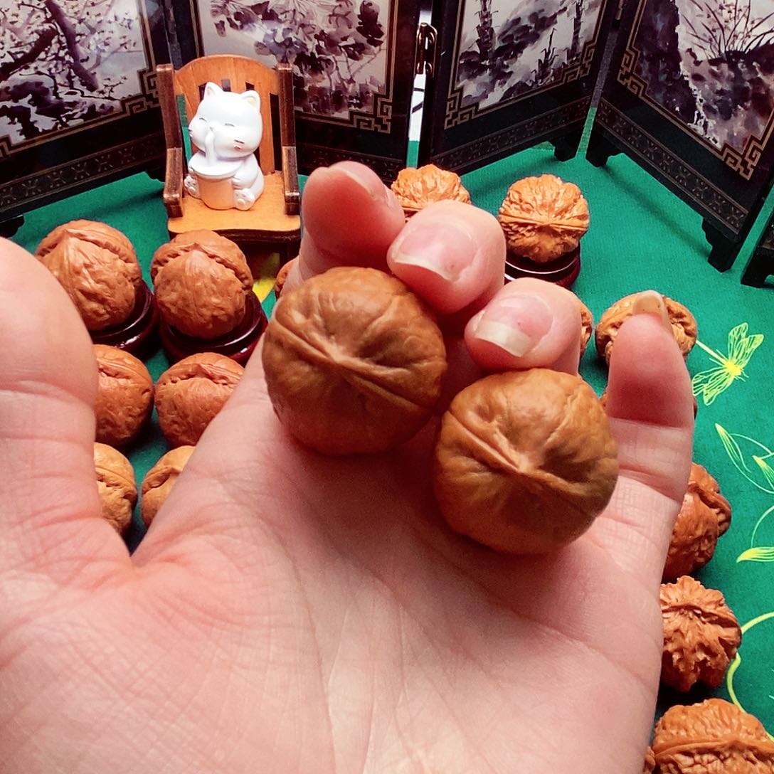 文玩核桃把件青龙珠