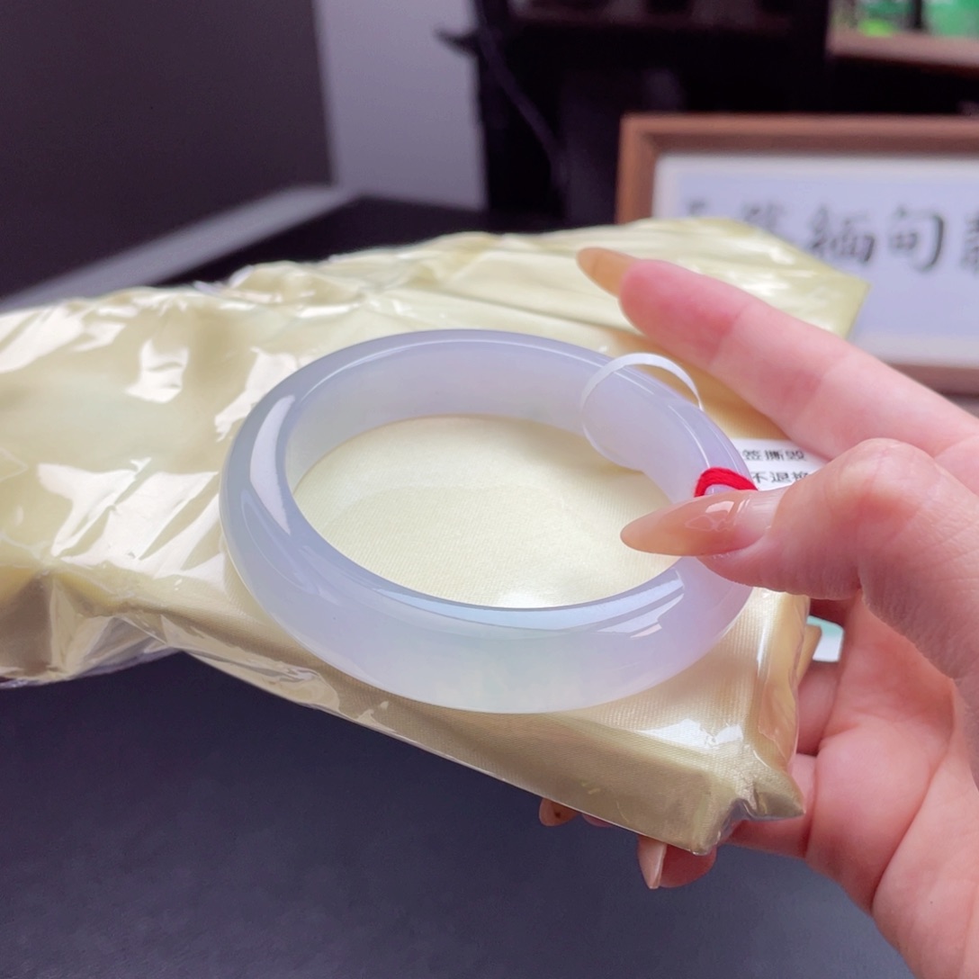 翡翠未镶嵌手镯5455圈99