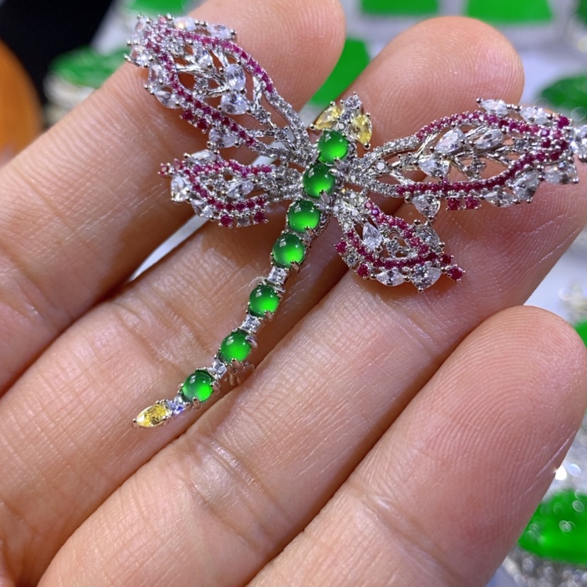 【闪购商品】翡翠挂件银S925镶嵌天然翡翠
