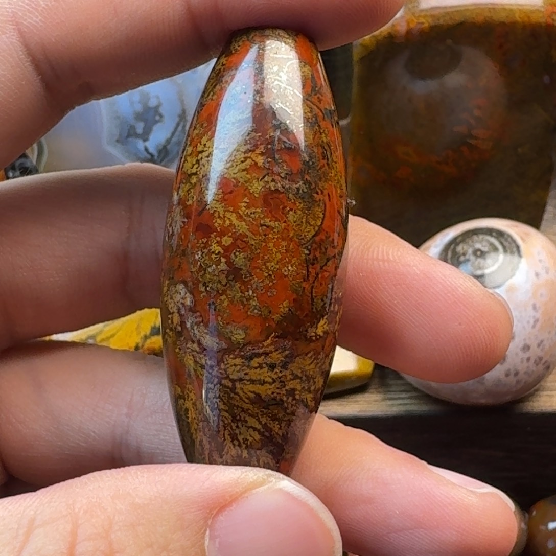 山***喬玛瑙/玉髓未镶嵌珠宝奇石