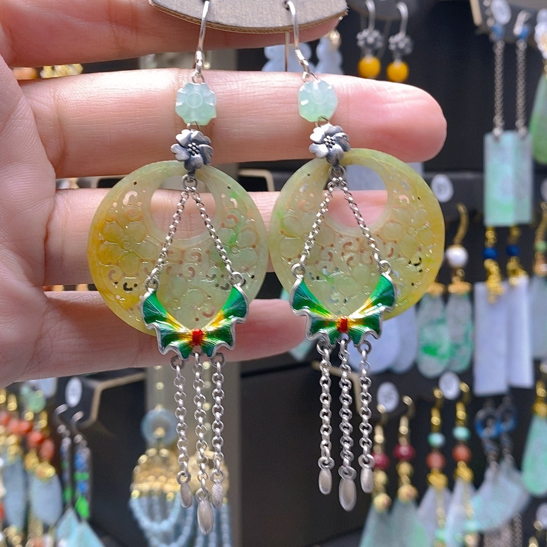 未镶嵌翡翠耳饰翡翠