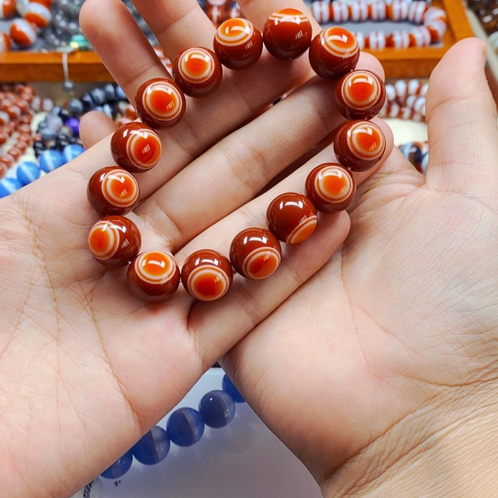 莫***归未镶嵌手串玛瑙/玉髓