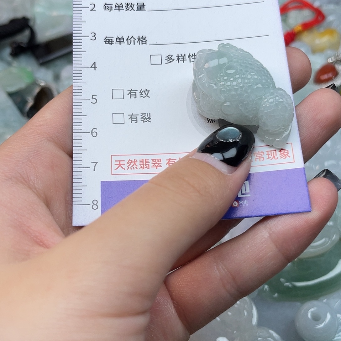 翡翠未镶嵌颈饰966
