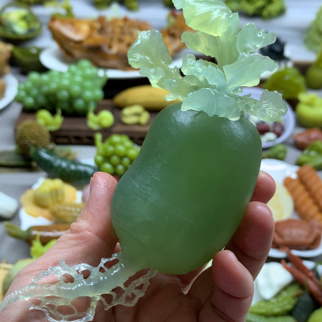 未镶嵌蛇纹石玉摆件