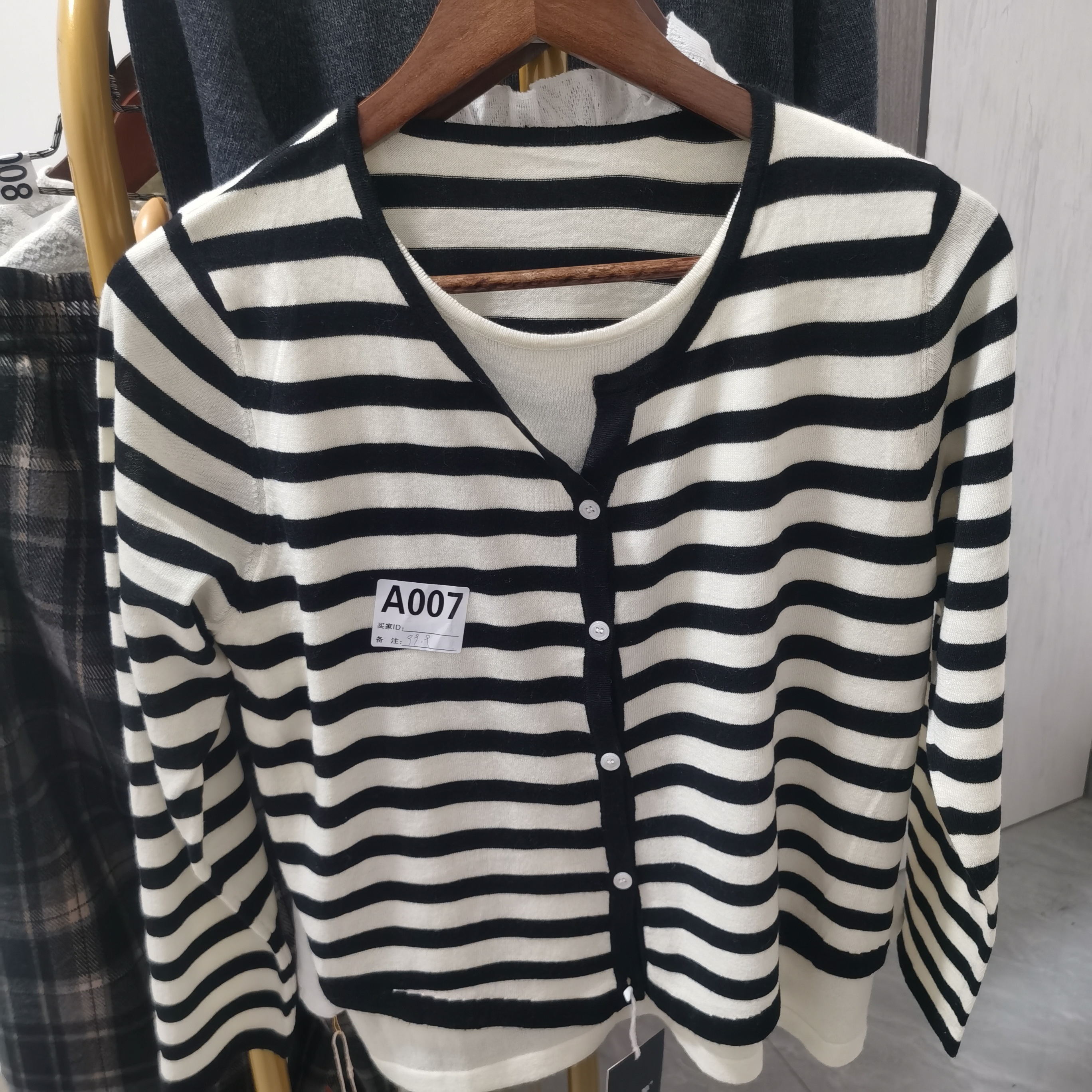 条纹假两件长袖毛针织衫黑白女装潮流开衫针织衫休闲2025