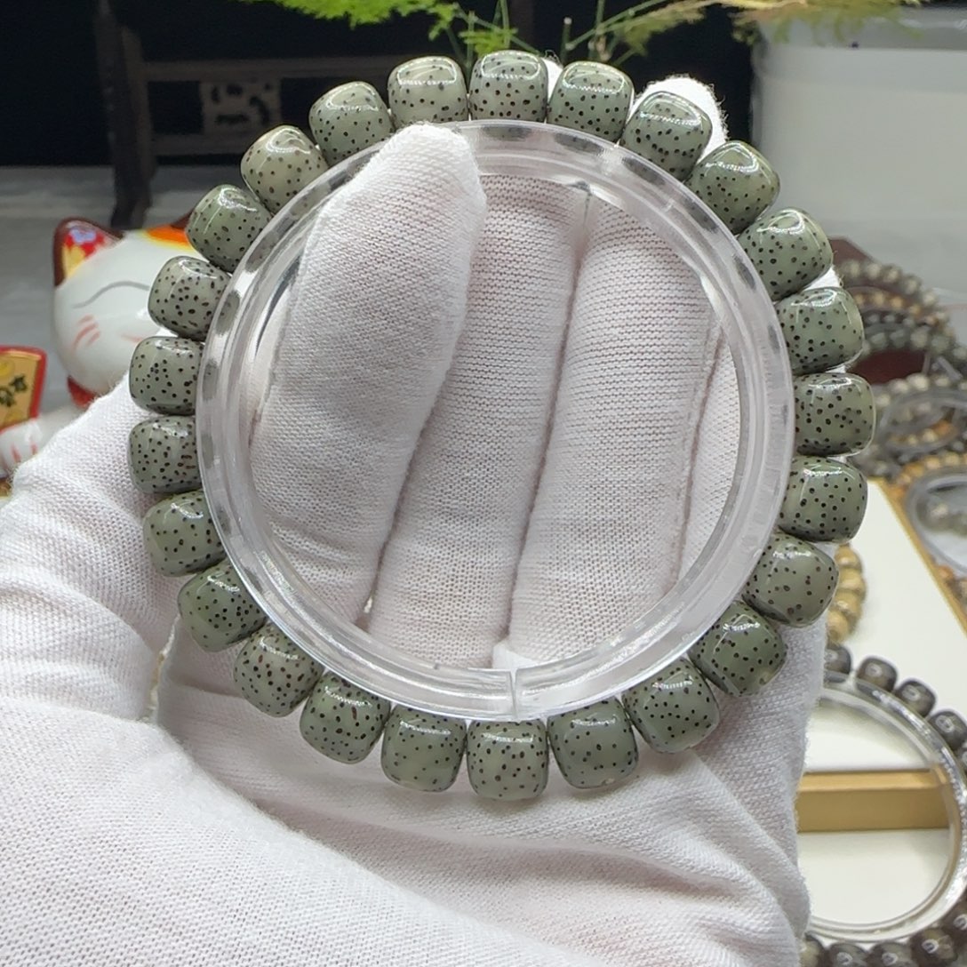 星月菩提手串绿冰9×8一朵果a7