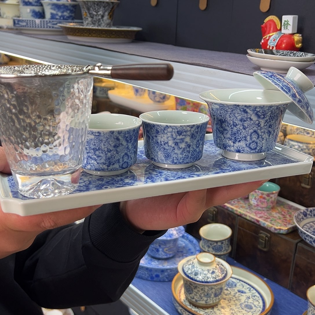 我们的目标是成为一个优秀的人