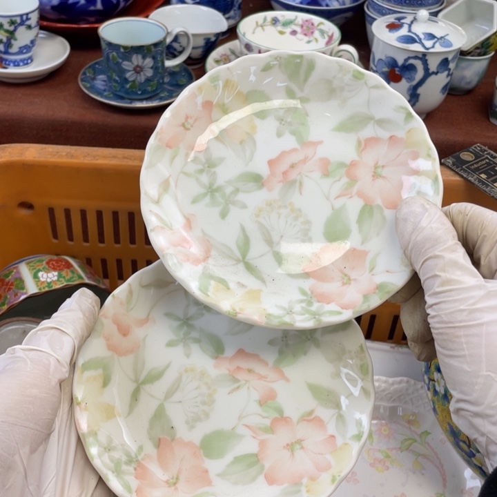 陶瓷他家瓷器真美…开播了