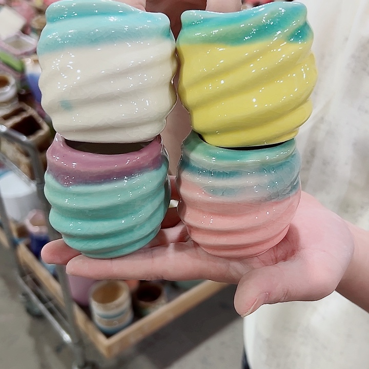 有孔.凑满10元发货多肉陶瓷花盆！