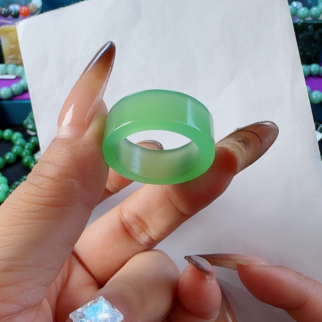 和田玉未镶嵌戒指