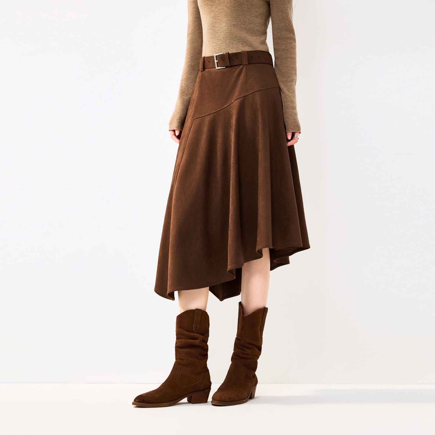 伊芙丽时髦不对称结构麂皮手帕中长半身裙2025冬新裙子1GB940101