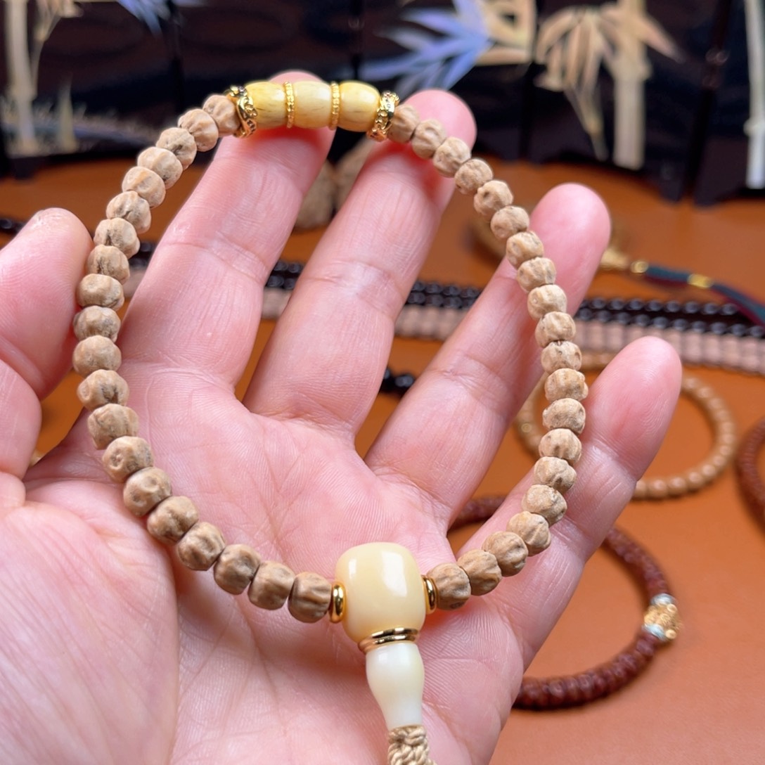 柏香籽/百香籽吊坠45678899999