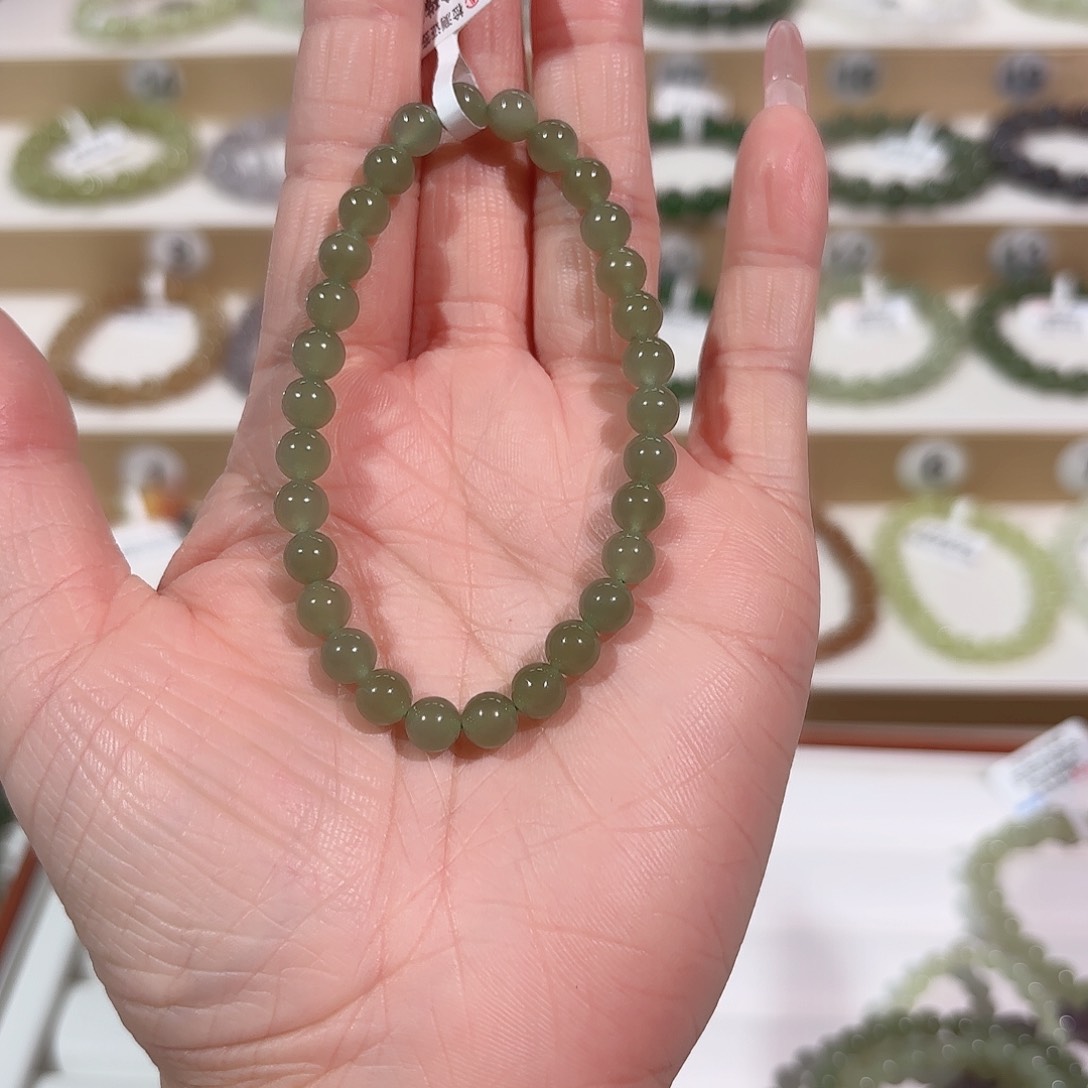 和田玉手链未镶嵌V