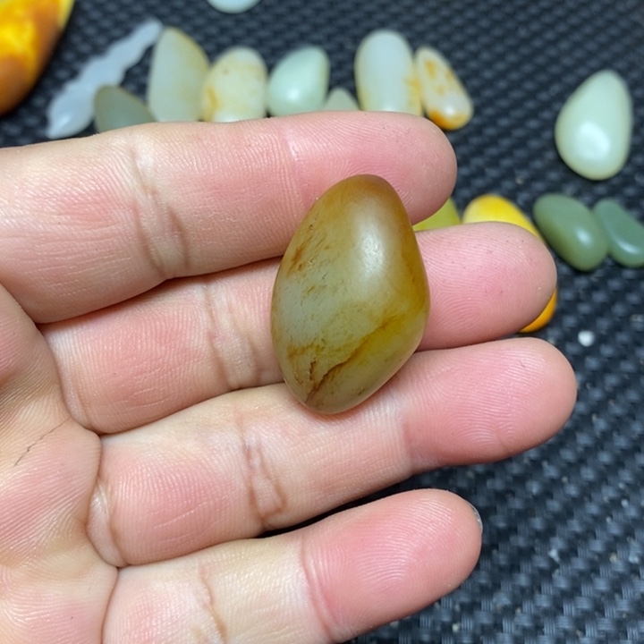 和田玉（白玉）珠宝奇石未镶嵌