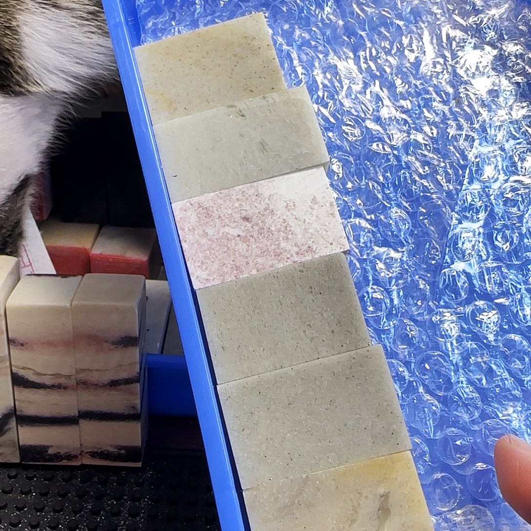 昌化石印石长白石2.5的6方