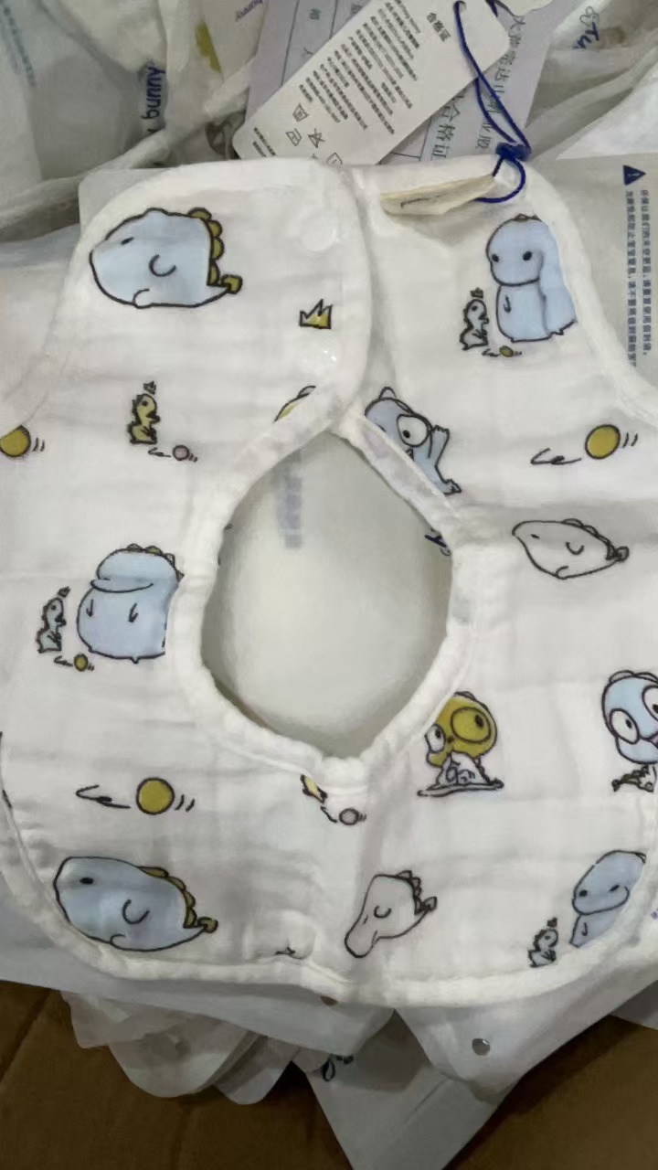 口水巾（阶之管婴亲霜）