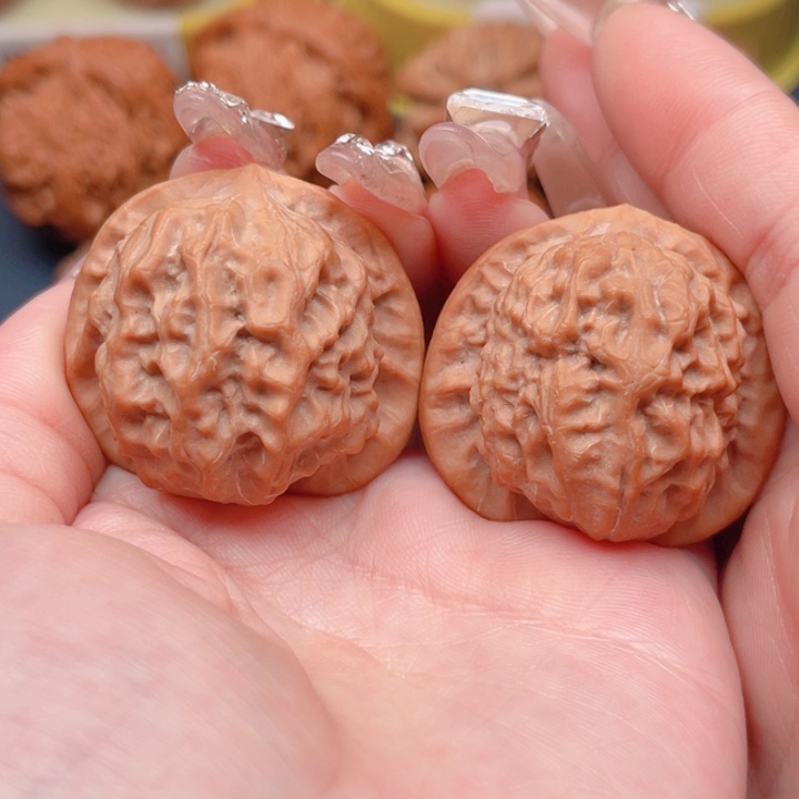 文玩核桃把件微修小众瓷娃娃