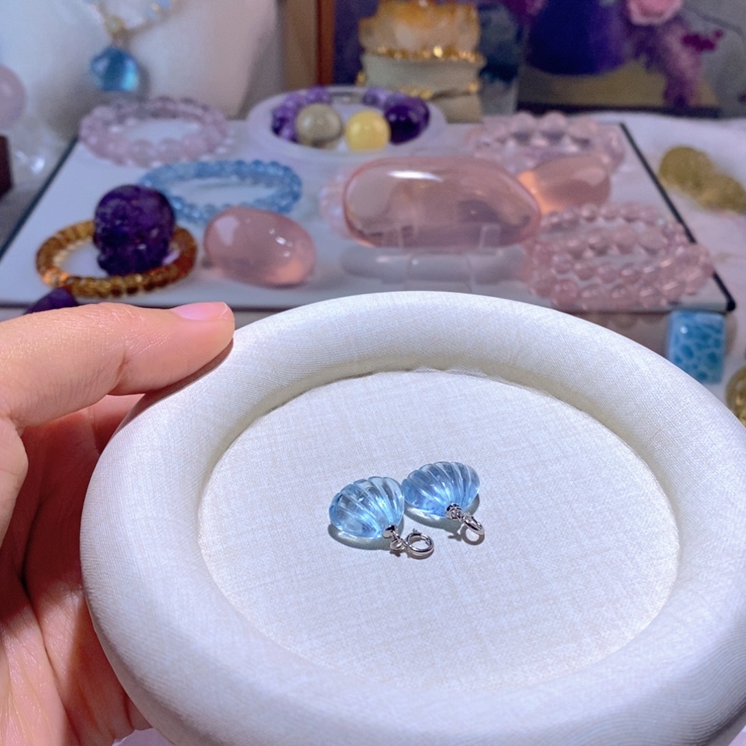 潇***潇水晶未镶嵌珠宝半成品水晶