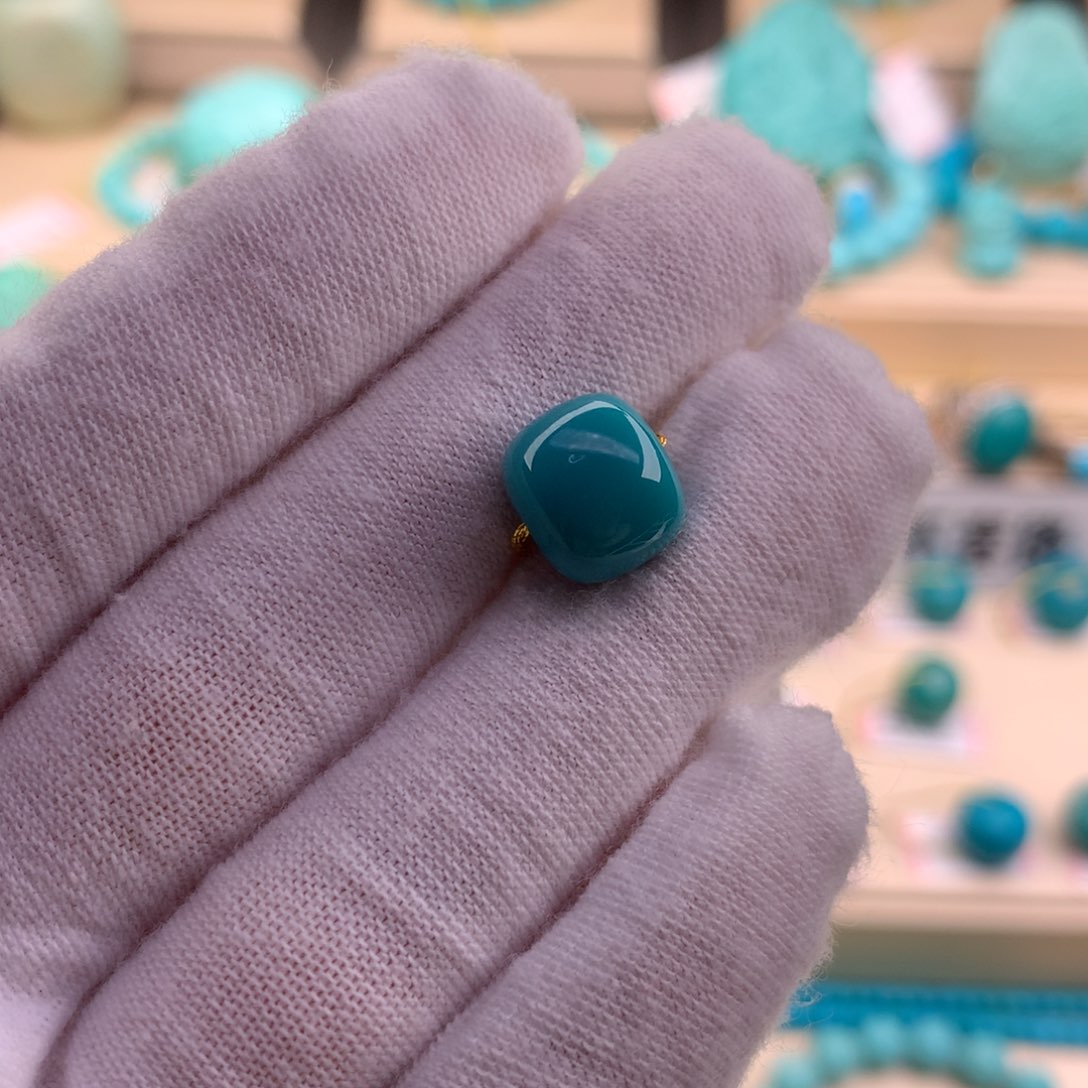 绿松石珠宝奇石未镶嵌10.2×8.9