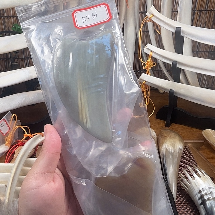 K****高货牛骨刮痧板爱心刮板