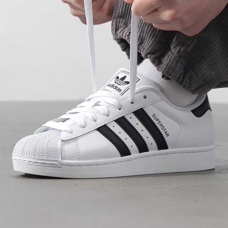 adidas/阿迪达斯时尚休闲贝壳头运动板鞋IH8659 JI0079