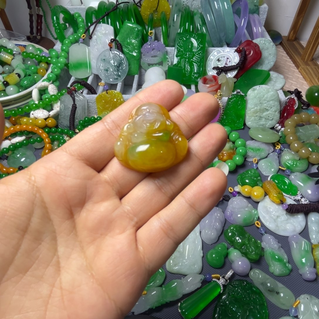 喜***.翡翠未镶嵌手链翡翠未镶嵌颈饰手饰挂件