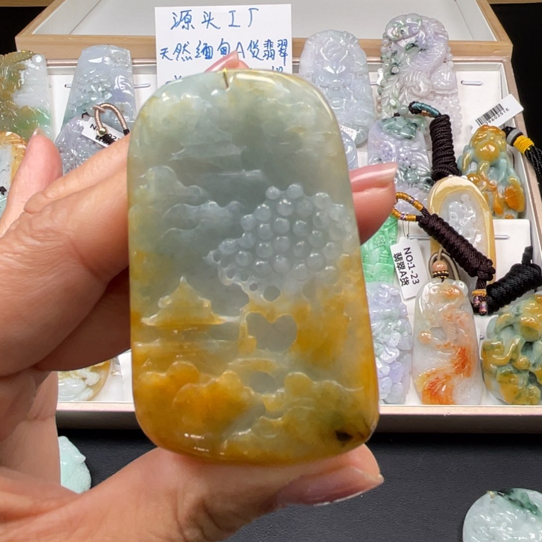 翡翠吊坠(不含链)未镶嵌