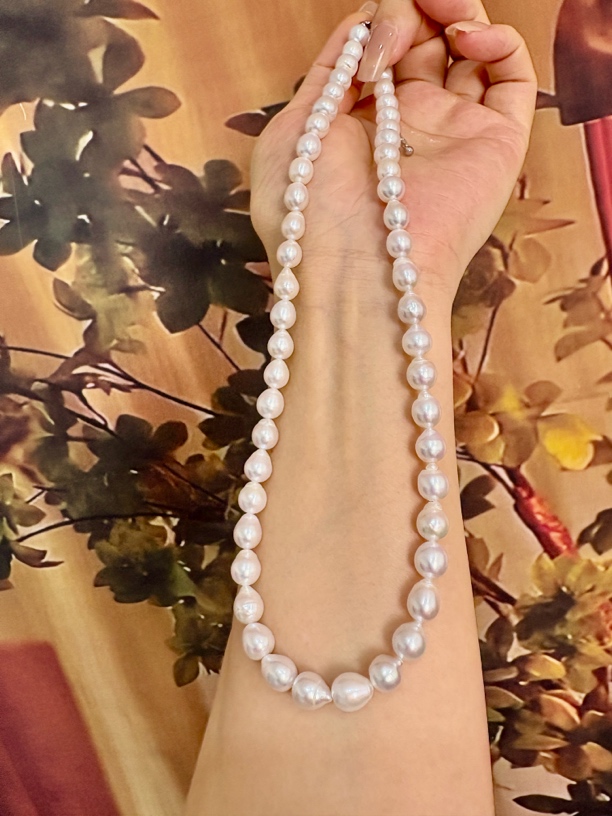孤品非常亮丝绸光巴洛克珍珠