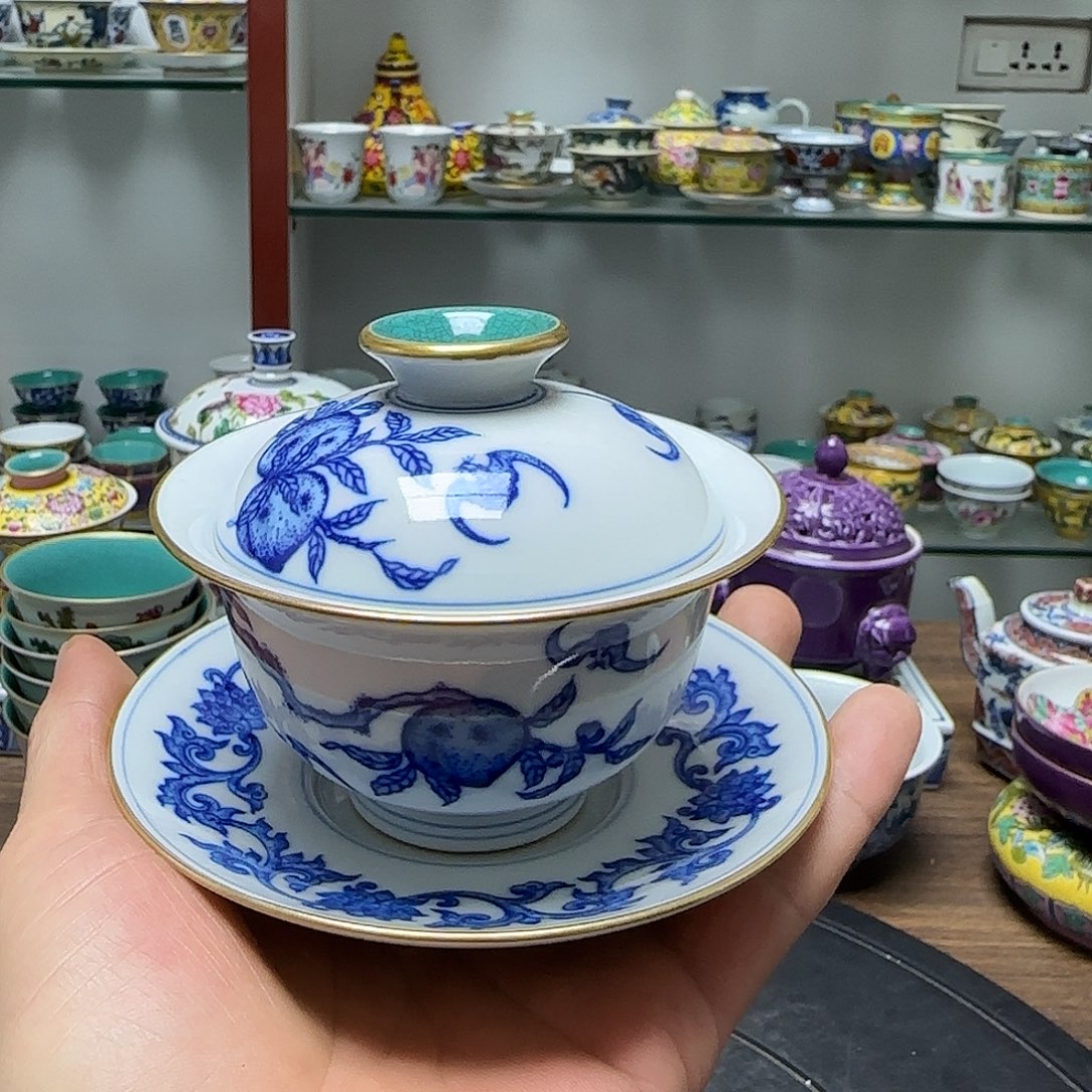 瓷片瓷器的工艺技术特点二是