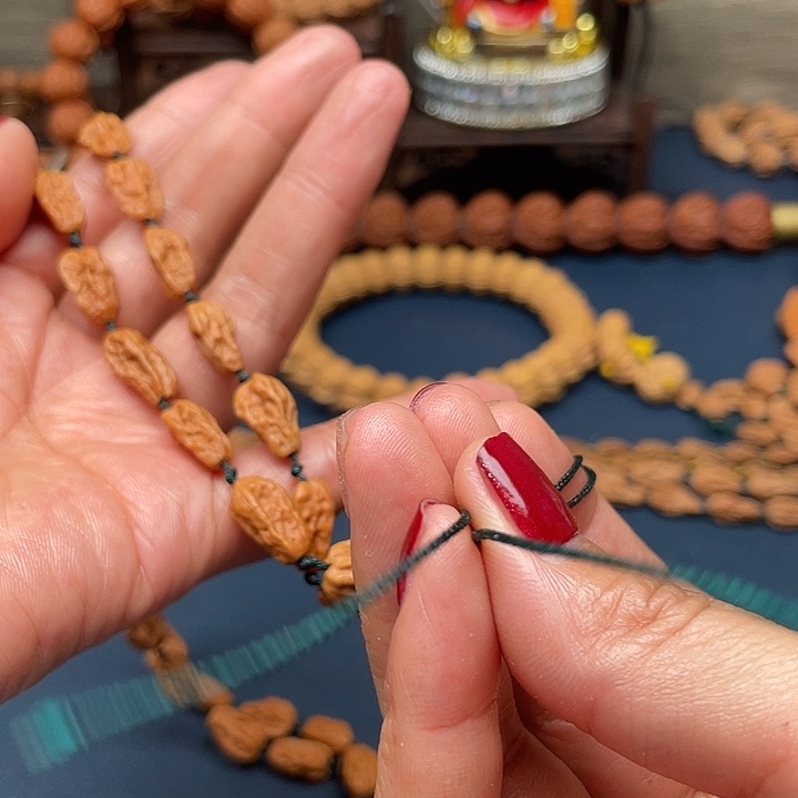 花***店吊坠桃核文玩核桃