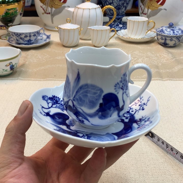 紫砂金瓷阁精品瓷器店