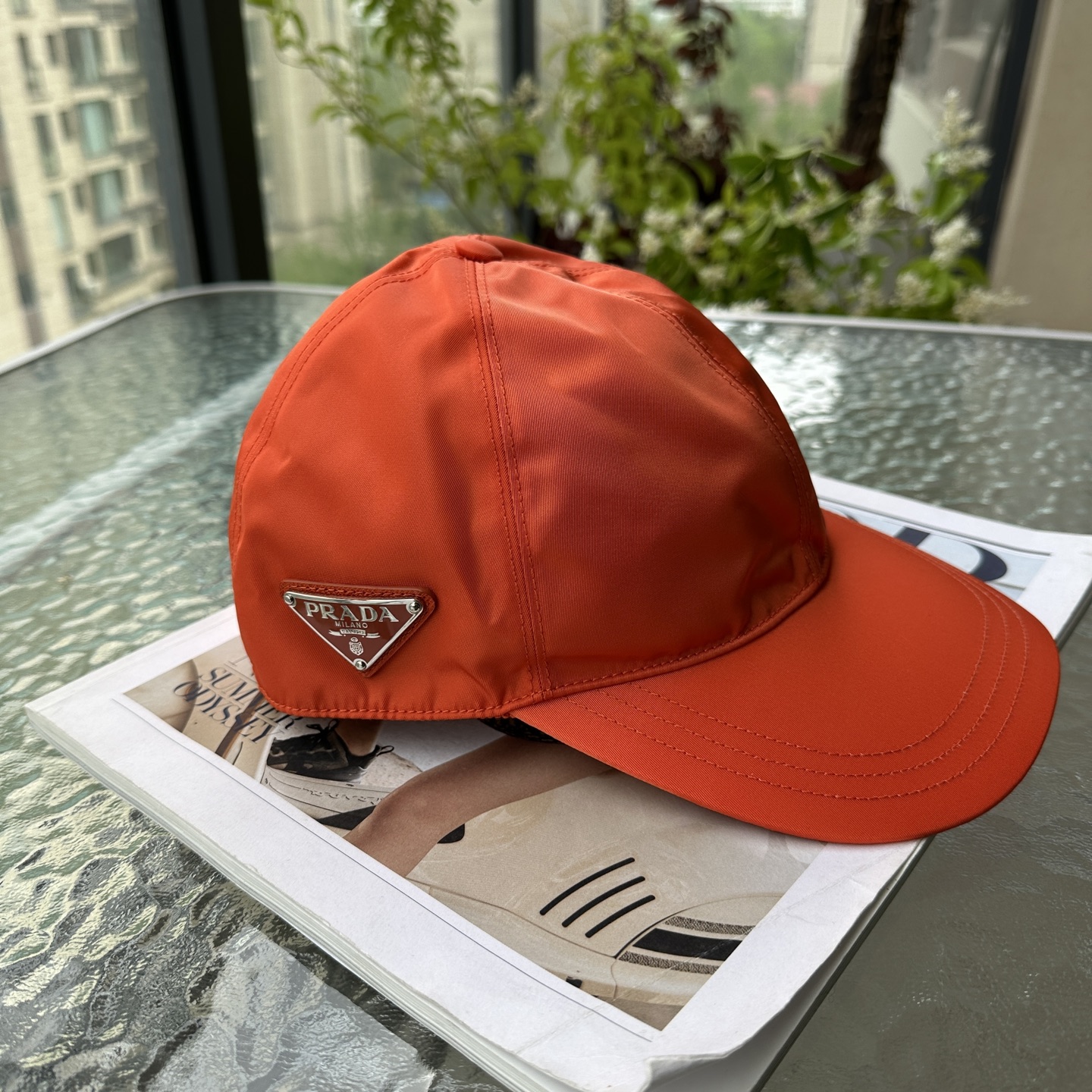未使用 Prada/普拉达 女士侧边三角标橙色棒球帽155798