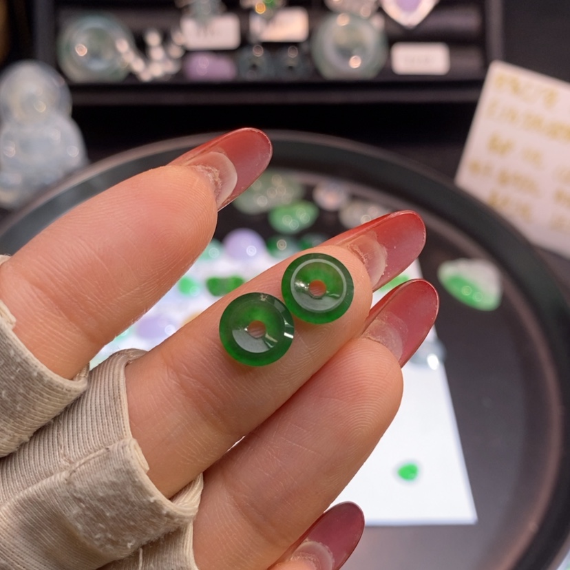 【闪购商品】翡翠挂件未镶嵌甜甜圈