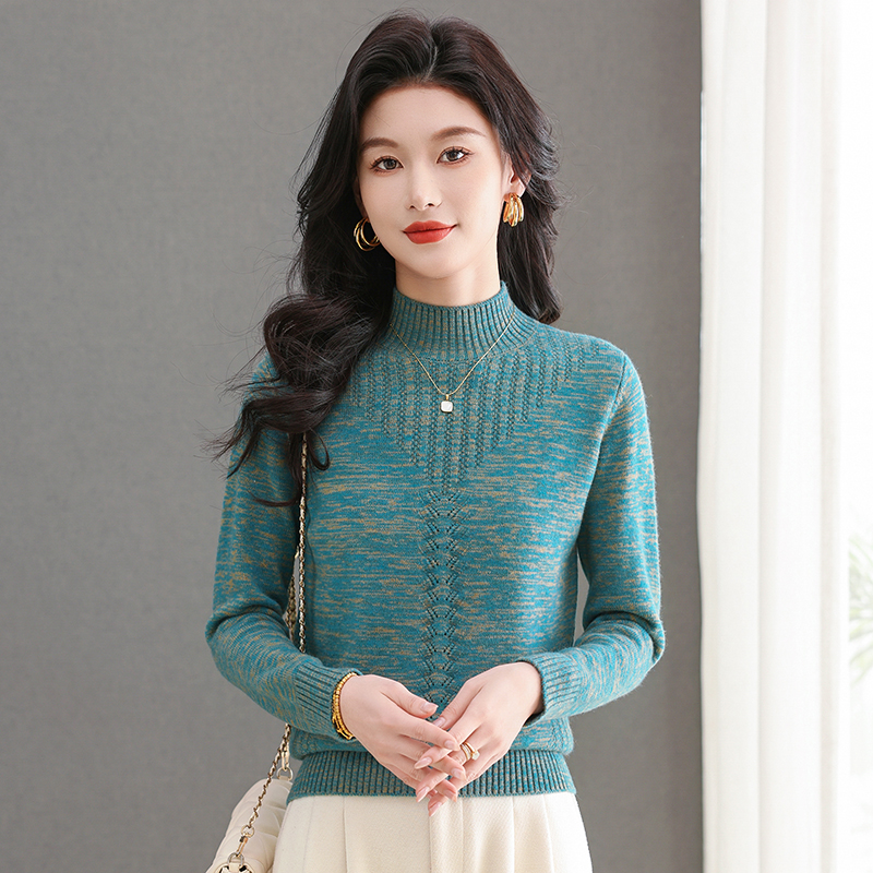 圆领套头针织衫秋冬时尚洋气加厚长袖新款打底衫秋冬洋气保暖毛衣