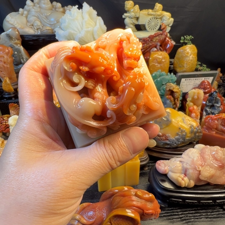 寿山石直播间福利印章雕刻《螭龙》