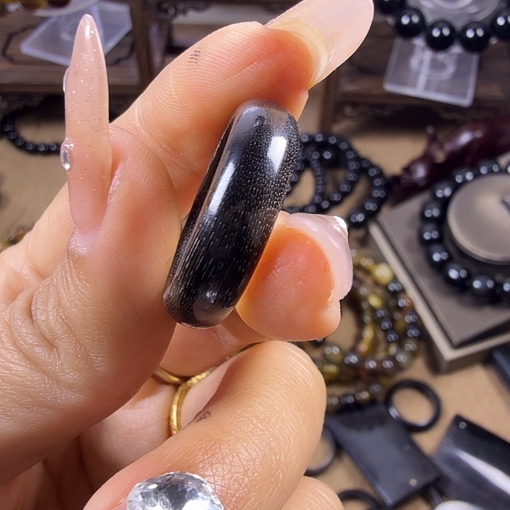 安***拉木质非金属跑环戒指