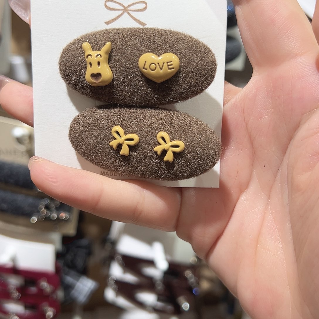 抬****皮质铁合金咖色小狗鸭夹