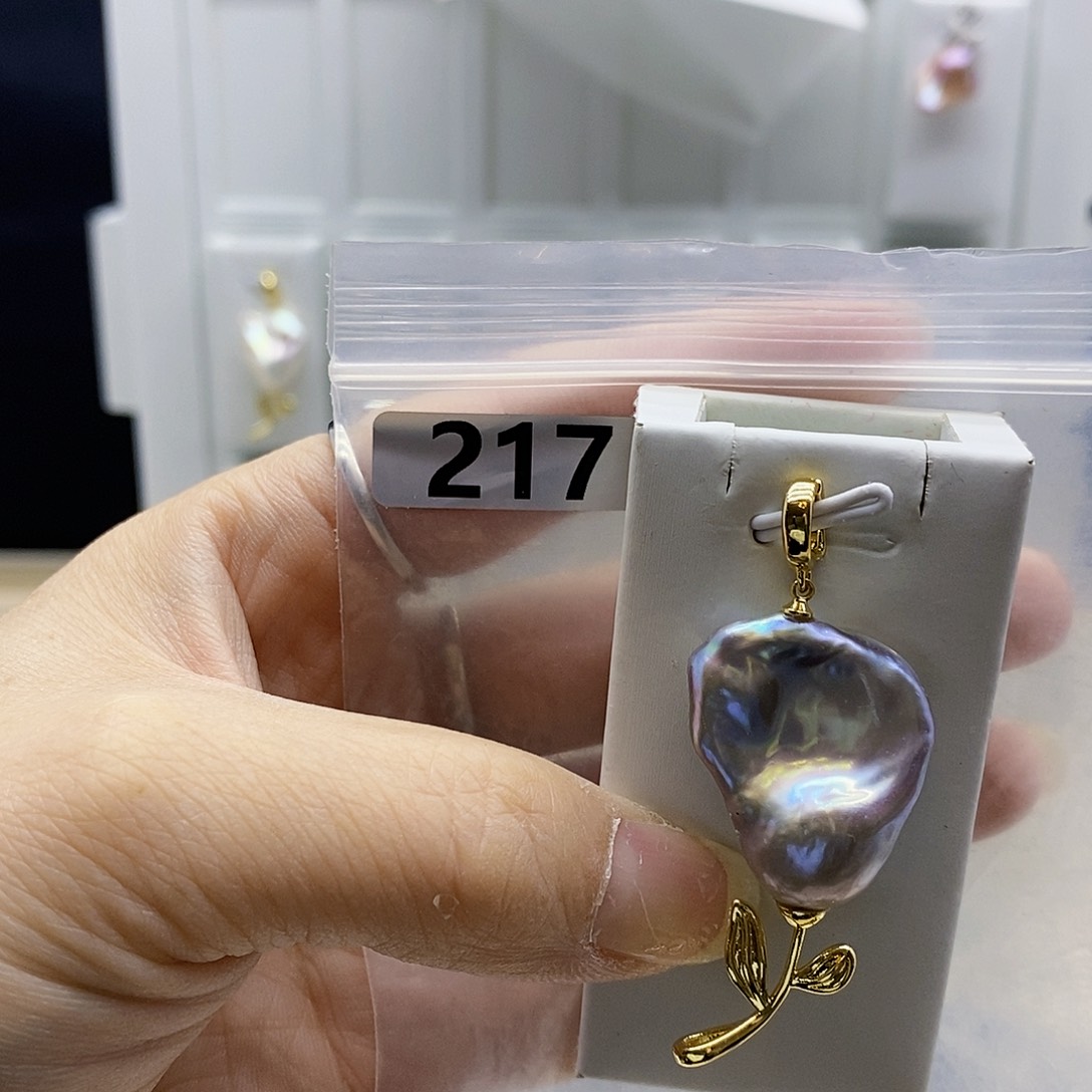 颈饰合金淡水珍珠