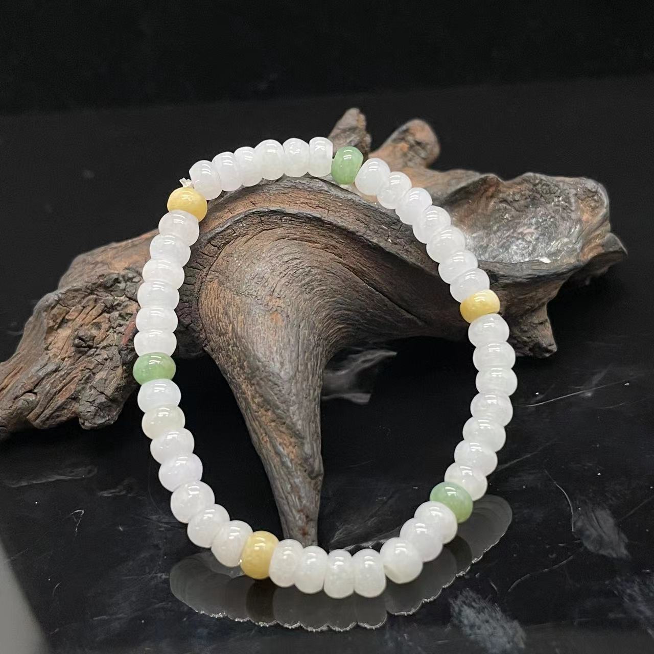 S696 翡翠 LN929915