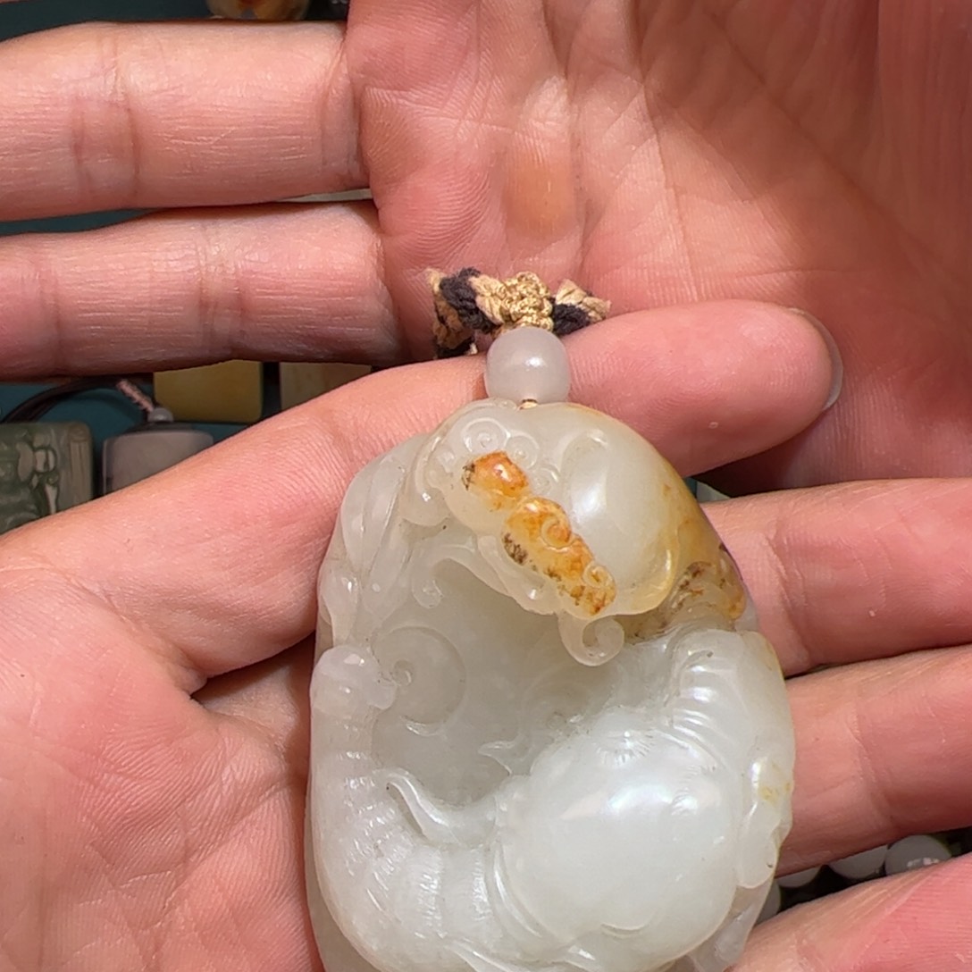 未镶嵌和田玉挂件