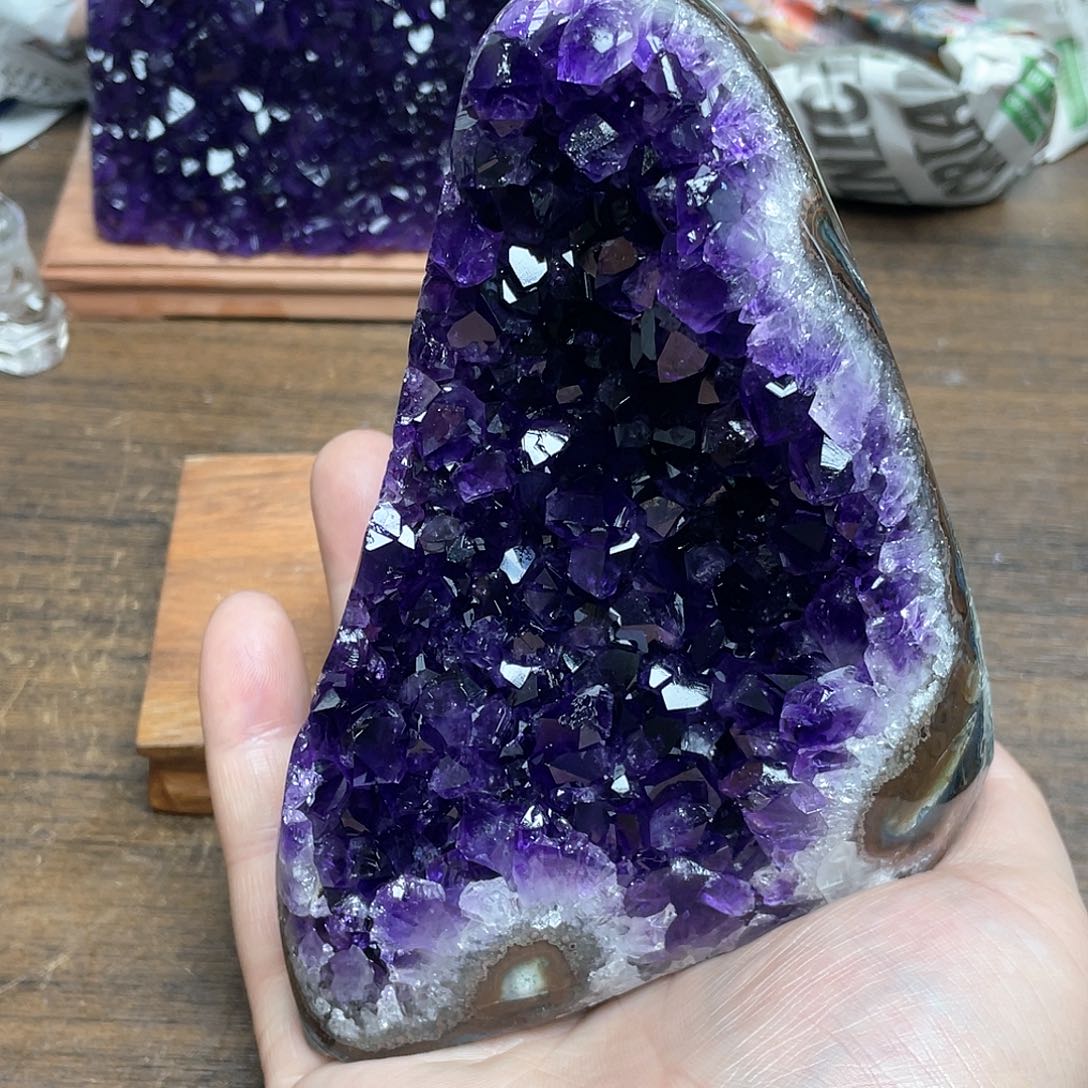 紫晶大型摆件（非配饰）未镶嵌