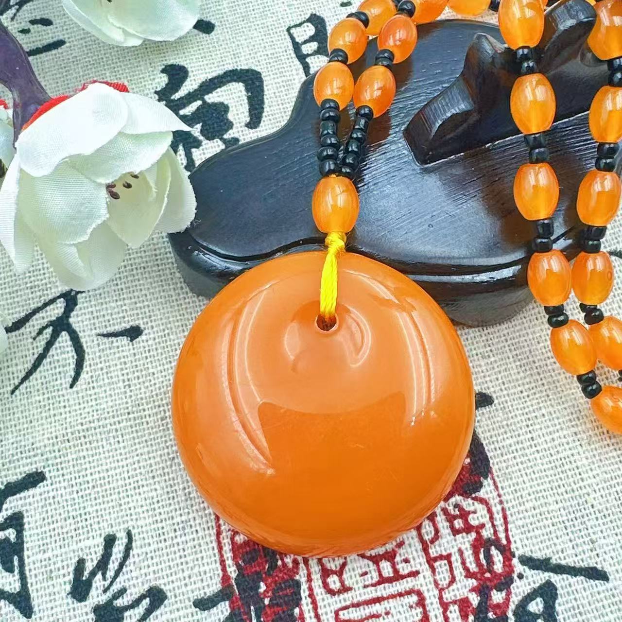 SC-478时尚百搭黄色长款潮流时尚公主扣男款平安扣毛衣链配饰珍珠